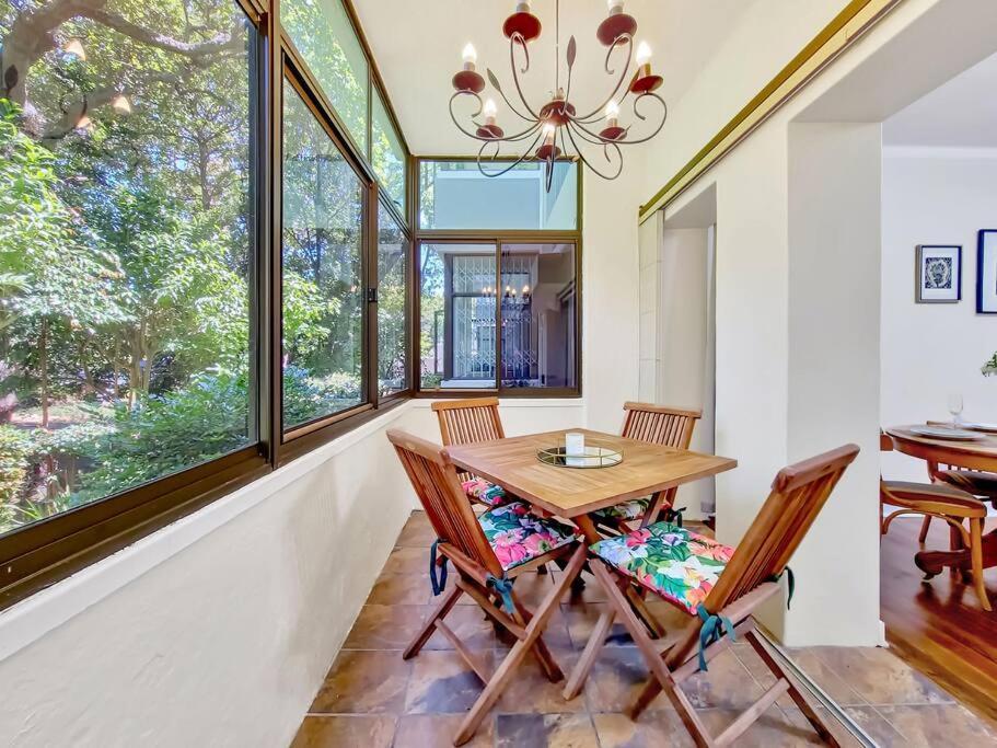 Spacious Two Bedroom In Newlands * Kapstadt