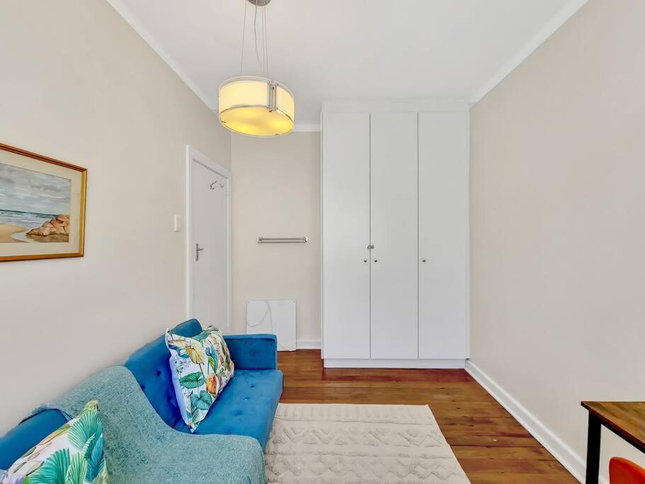 Spacious Two Bedroom In Newlands Kapstadt